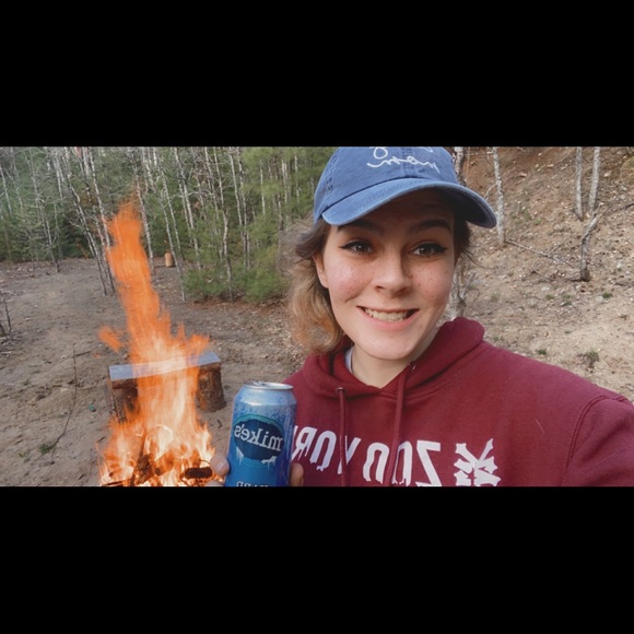 Meet your Posher, Maggie - Picture 2 of 2